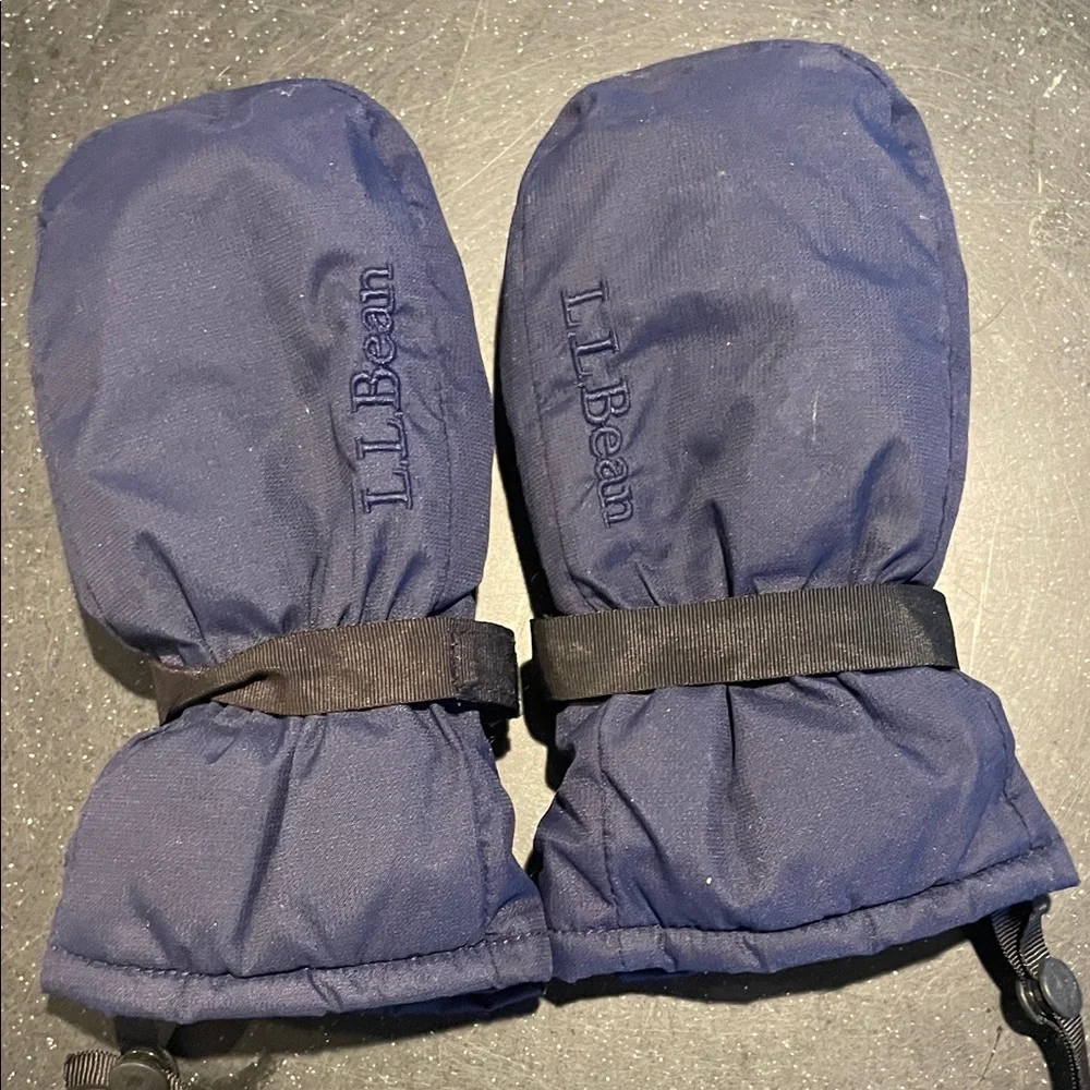 L.L. Bean Navy Insulated Mittens